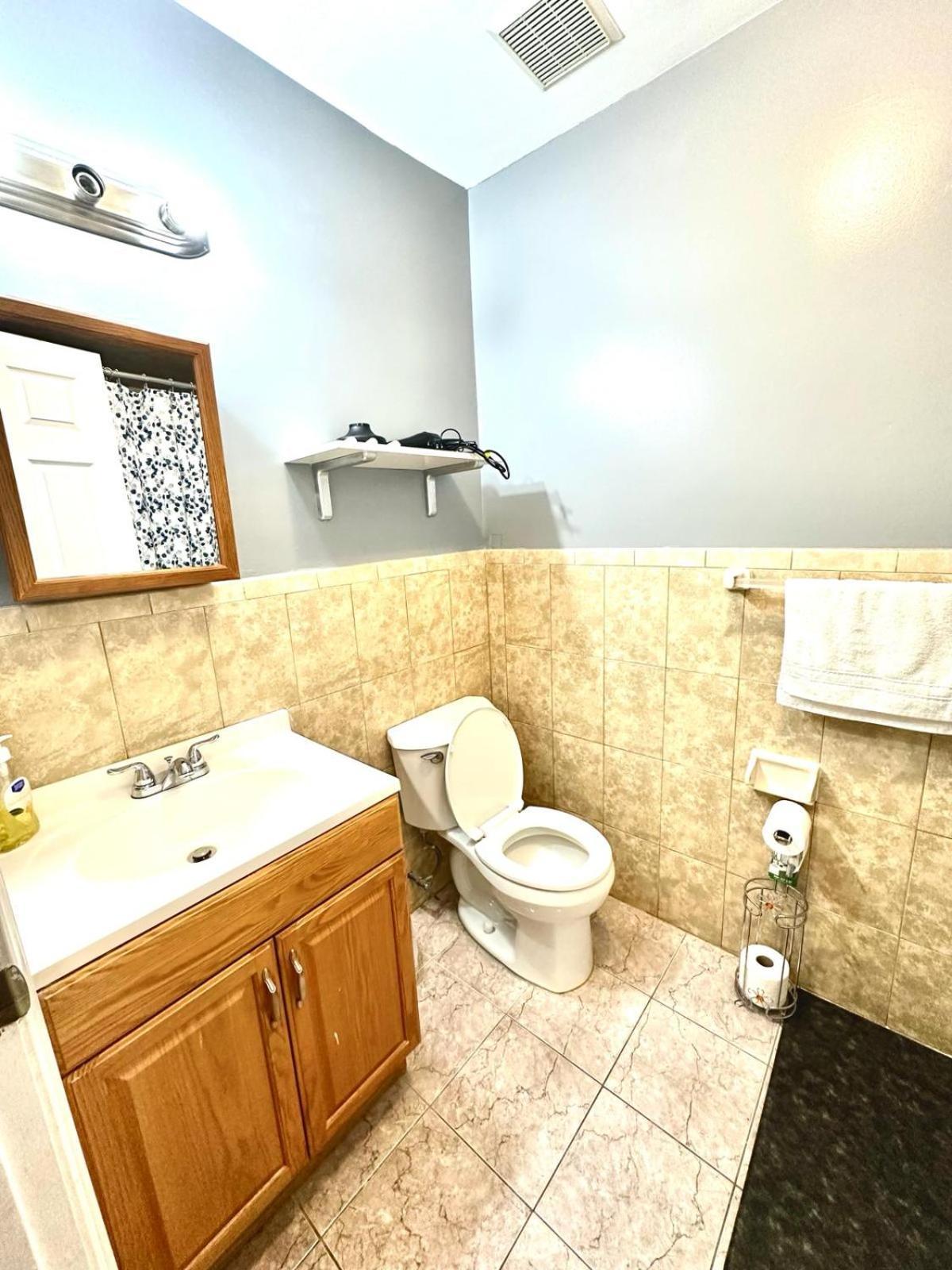 Divine Villa And Resorts 67 Sherman 5Mins To Ewr Airport And 4Mins To Penn Station Newark, 20Mins To New York Eksteriør billede